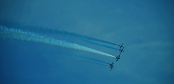 6 Flying Aircraft 6 Flying Aircraft