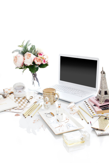 A sweet Macbook mockup from the Oh Tilly Gold & Blush Feminine Desktop Series. See more on my website, link in bio! 
