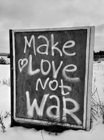 A Wooden Sign with Anti War Message · Free Stock Photo A Wooden Sign with Anti War Message · Free Stock Photo