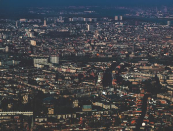 aerial photo of city skyline