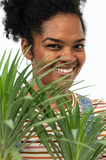 African American woman portrait with agave… | Free stock photo | High Resolution image