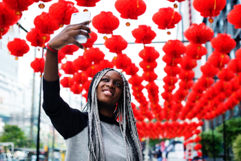 African descent woman selfies with red lamp | Free stock photo - 388213 African descent woman selfies with red lamp | Free stock photo - 388213