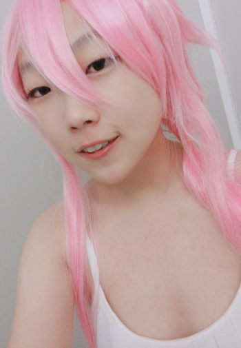 Anime Cosplays: Yuno Gasai & Zero Two | Wretched and Divine