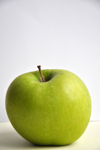 apple_4.jpg apple_4.jpg