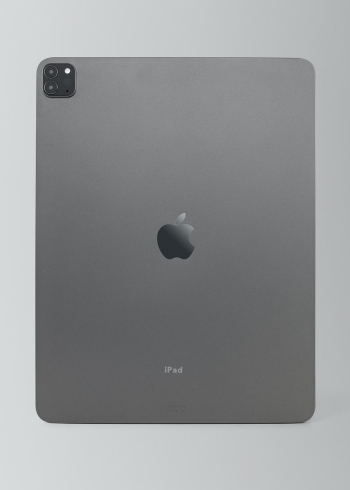 Apple iPad Pro 2020 space grey mockup. SEPTEMBER 14, 2020 - BANGKOK, THAILAND Apple iPad Pro 2020 space grey mockup. SEPTEMBER 14, 2020 - BANGKOK, THAILAND