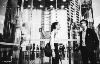 Asian business people in a city | Free stock photo - 427381 Asian business people in a city | Free stock photo - 427381