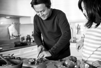 Asian couple cooking in the kitchen | Free stock photo - 379692 Asian couple cooking in the kitchen | Free stock photo - 379692