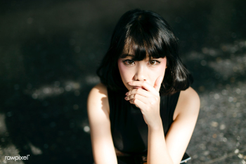 Asian woman fashion shoot | Free stock photo - 1230