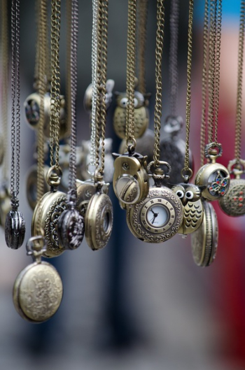 Assorted Gold Round Pocket Watches Assorted Gold Round Pocket Watches