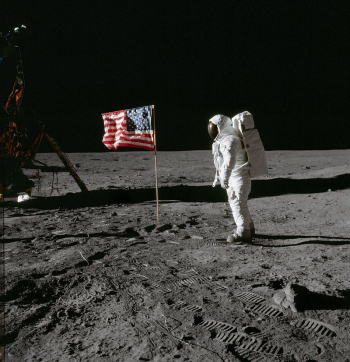 Astronaut Edwin E. Aldrin Jr., | Free Photo - rawpixel Astronaut Edwin E. Aldrin Jr., | Free Photo - rawpixel
