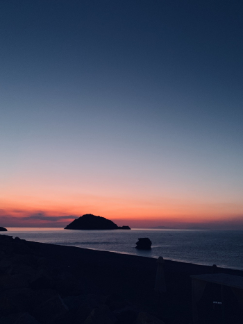 Beach During Sunset Beach During Sunset