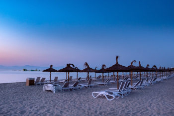 Beach Lounge Chairs Beach Lounge Chairs