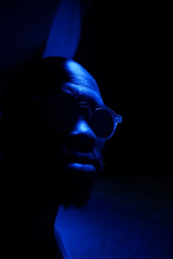bearded man wearing sunglasses bearded man wearing sunglasses