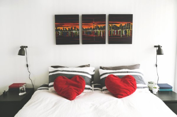 Bedroom With Heart Pillows Bedroom With Heart Pillows