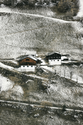 Bird's Eye View of Houses Bird's Eye View of Houses