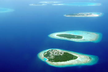 Bird&#39;s Eye View Photography Of Islands