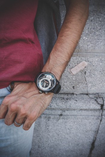 Black Analog Watch Black Analog Watch
