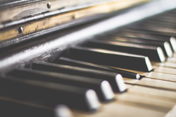 Black and White Piano Keys Black and White Piano Keys