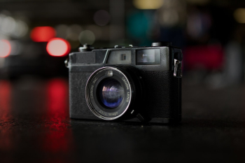 Black Camera Black Camera
