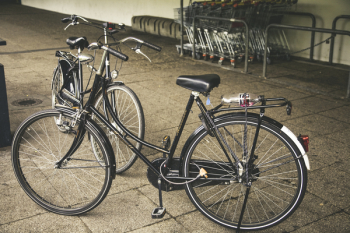 Black Cruiser Bicycle Black Cruiser Bicycle