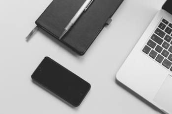Black Iphone 5 Near Macbook Pro Black Iphone 5 Near Macbook Pro