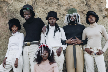 black people posingfor photo black people posingfor photo