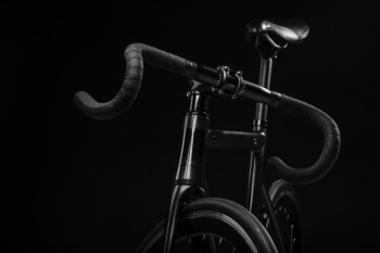black road bike black road bike