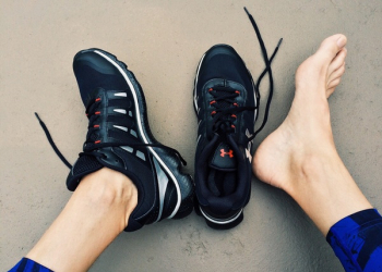 Black Under Amour Sneakers Black Under Amour Sneakers