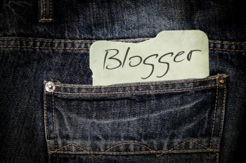 Blogger Text Blogger Text