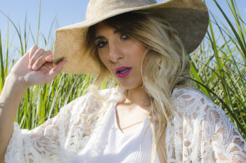 Blonde Hair Woman Wearing Brown Hat Blonde Hair Woman Wearing Brown Hat