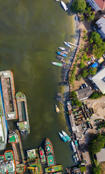 Boats Docked in Bay Boats Docked in Bay