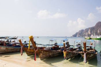 Boats on Sea Shore Boats on Sea Shore