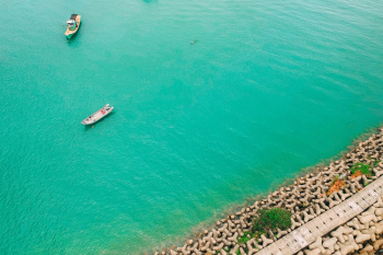 Boats on water Boats on water