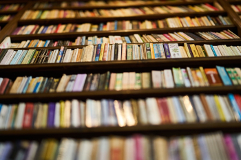 Books in Shelf Books in Shelf