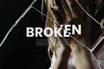 Broken mirror PSD effect mockup with… | Free stock illustration | High Resolution graphic