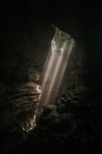 brown cave brown cave