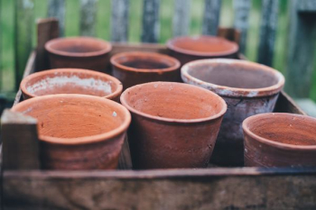 brown ceramic clay pots brown ceramic clay pots