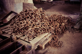 Brown Chains on Wooden Palette Brown Chains on Wooden Palette