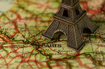 brown Eiffel Tower figurine brown Eiffel Tower figurine