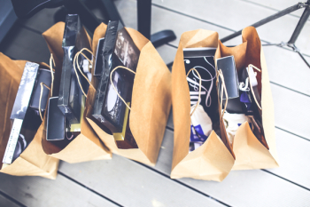 Brown shopping bags Brown shopping bags