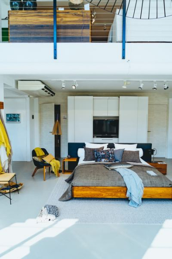 brown wooden bed frame brown wooden bed frame