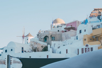 Buildings in Santorini Buildings in Santorini