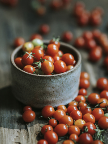 Bunch Of Red Cherry Tomatoes Bunch Of Red Cherry Tomatoes