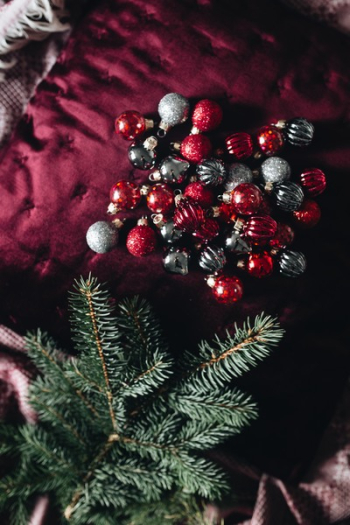 Burgundy Christmas Decorations Burgundy Christmas Decorations