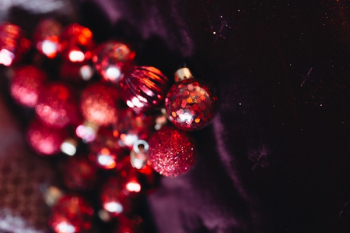Burgundy Christmas Decorations Burgundy Christmas Decorations