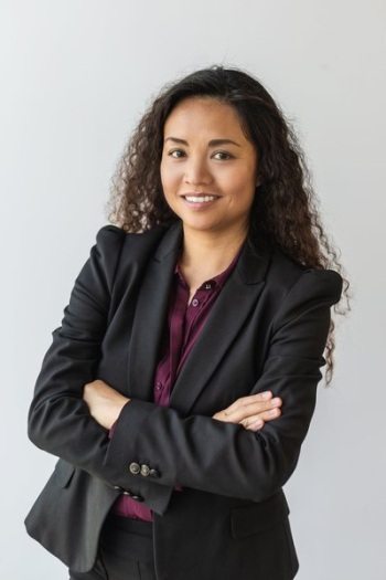 Business Woman Vertical Crop Portrait Business Woman Vertical Crop Portrait