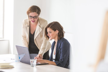 Business Women Working Business Women Working