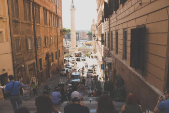 Busy Italian Street Free Photo Busy Italian Street Free Photo