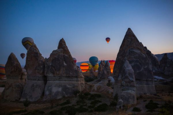 Capadocia, Turkey Capadocia, Turkey