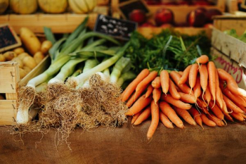 carrots and leeks carrots and leeks